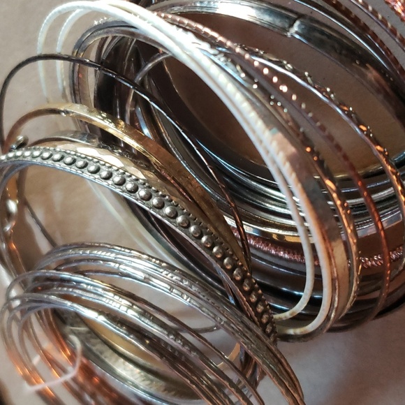 Bangles bracelets - Picture 2 of 5